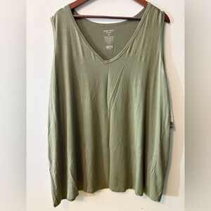 🆕 NINE WEST 3X ✨ plus size sleeveless Olive Green Women's Top NWT